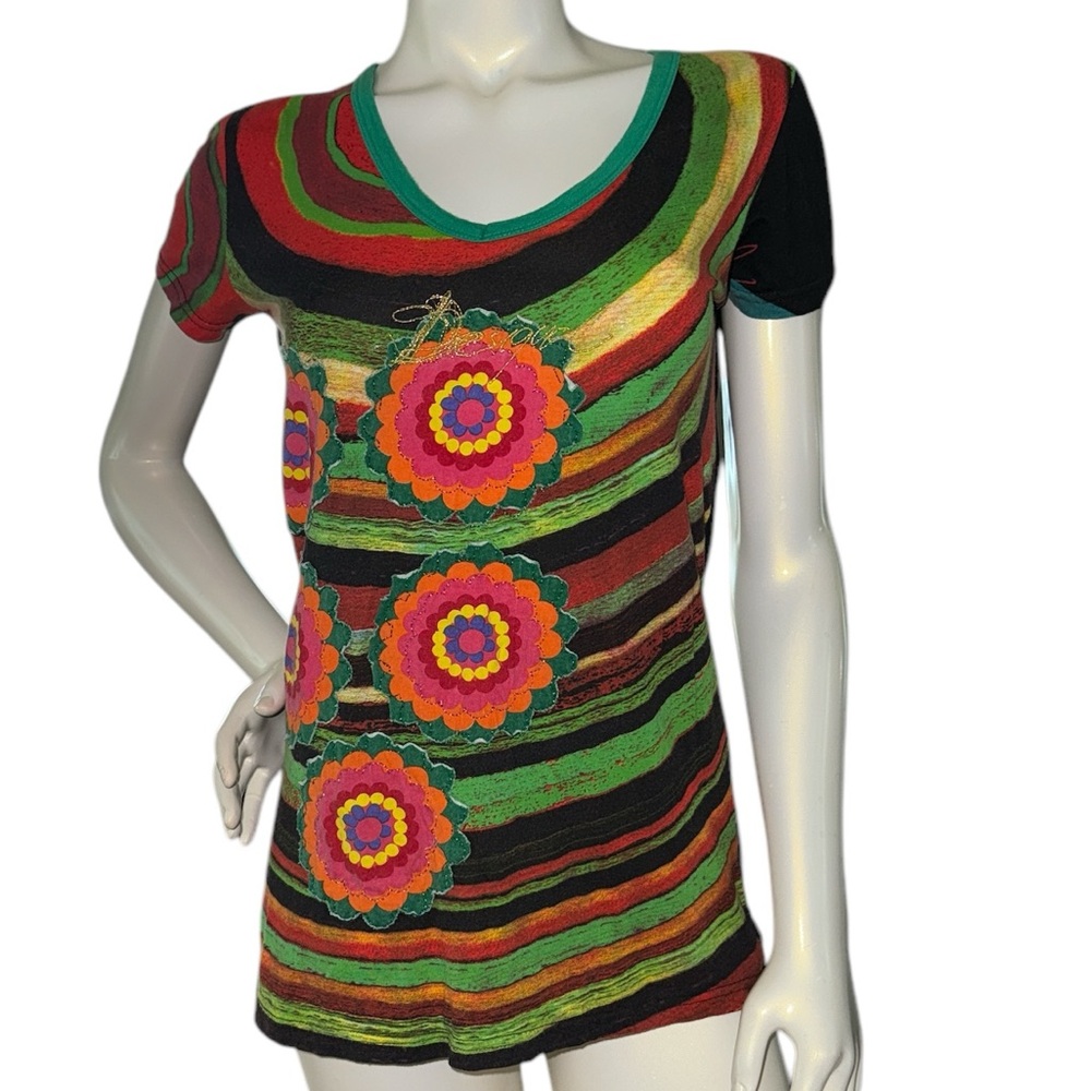 Women’s Desigual Floral Patch Short Sleeve V Neck Tee Size L